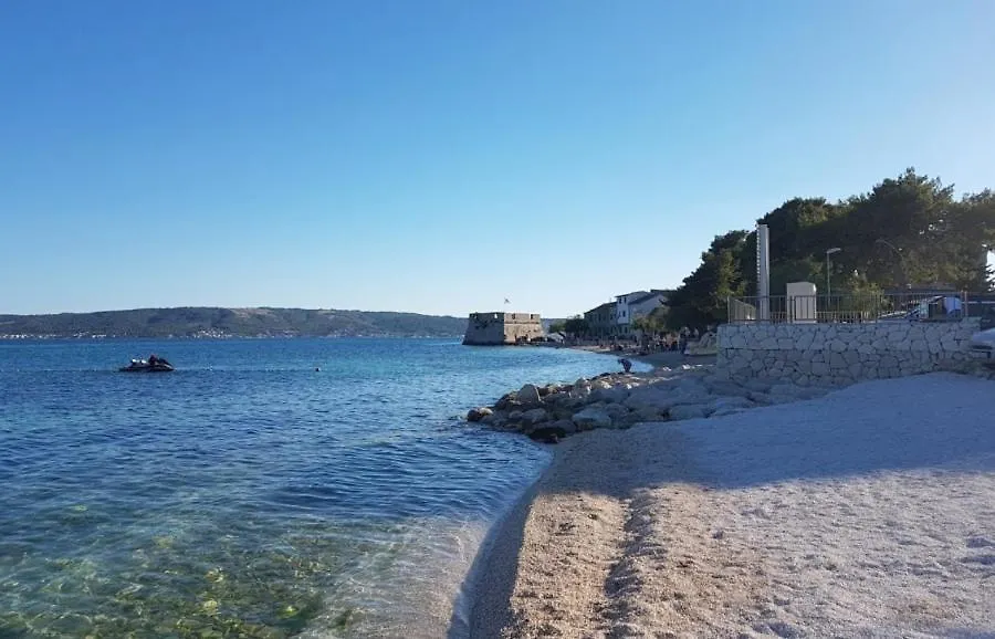 Royal Blue House 3 Apartment Kastela